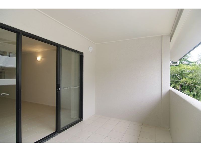 APT. 16 / 82-86 Martyn Street, Parramatta Park QLD 4870