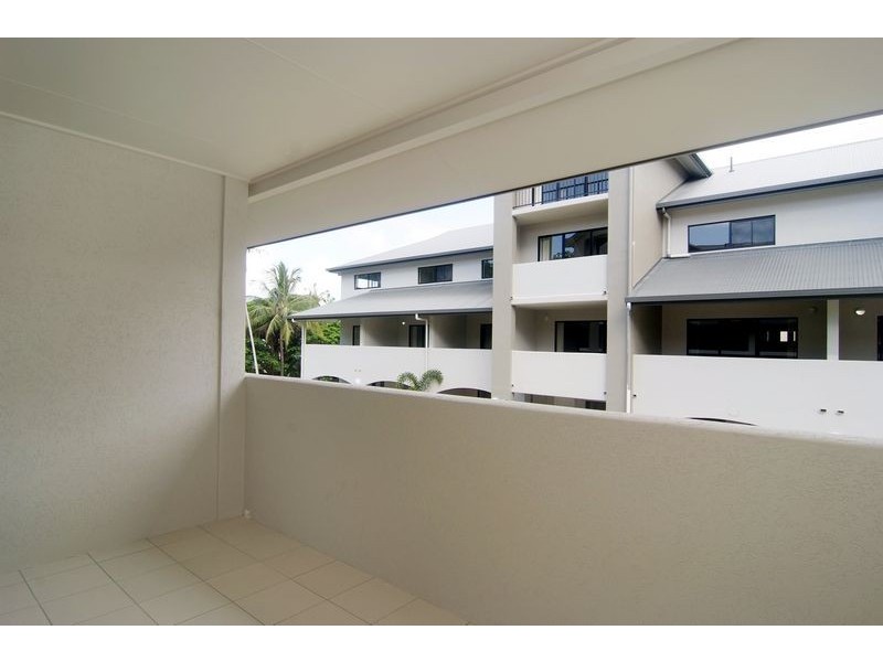 APT. 16 / 82-86 Martyn Street, Parramatta Park QLD 4870