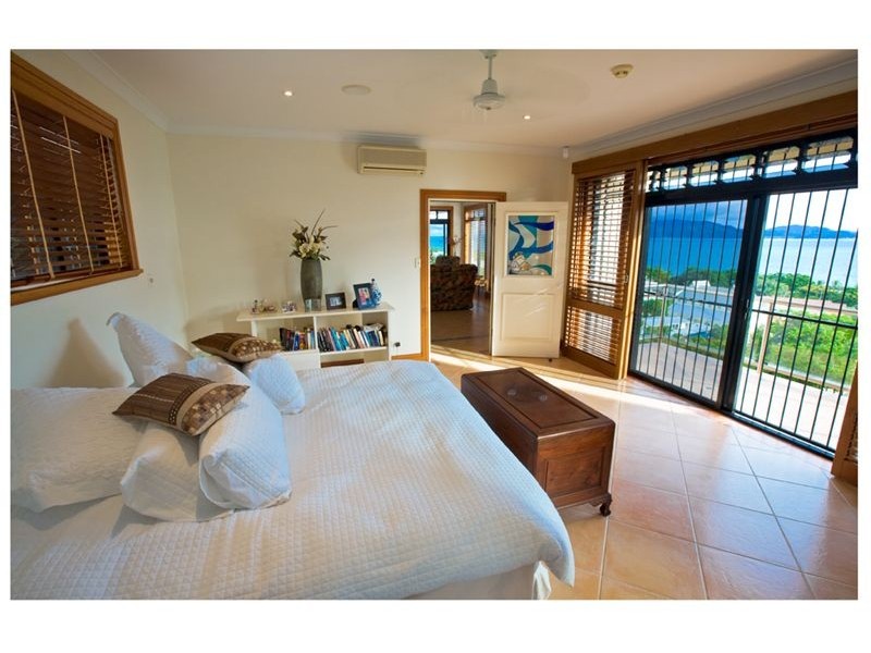 11  CLEVELAND TERRACE, Townsville QLD 4810