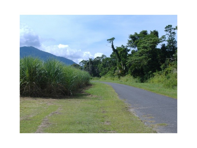 40 Barbagallo Rd, Aloomba QLD 4871