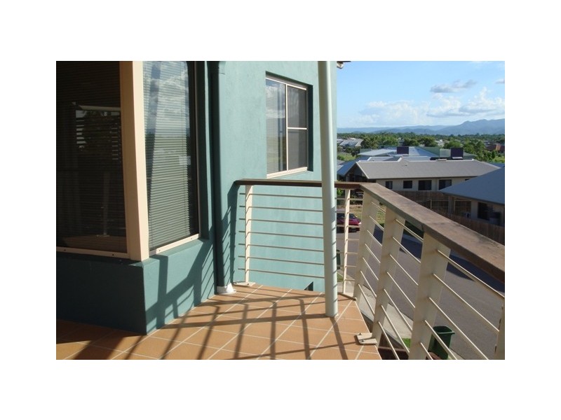 APT 9/ 263  Riverside Bvd, Douglas QLD 4814
