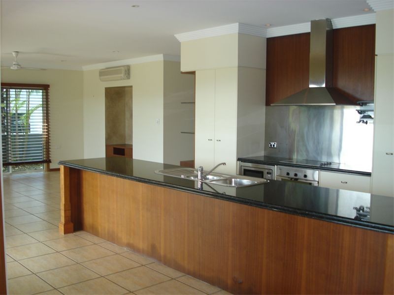 6  Grandview Crescent, Earlville QLD 4870