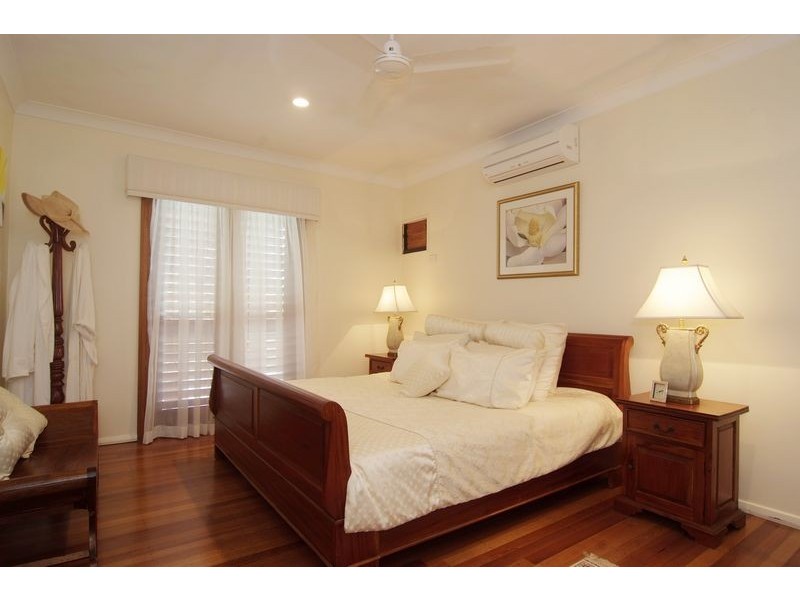 28  BELLEVUE CRESCENT, Edge Hill QLD 4870