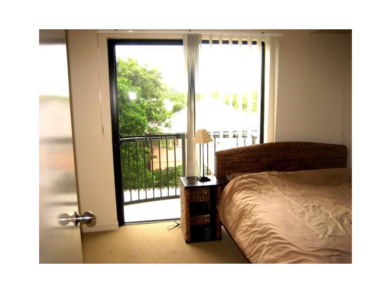 Apt.8 /   243 MCLEOD STREET, Cairns North QLD 4870