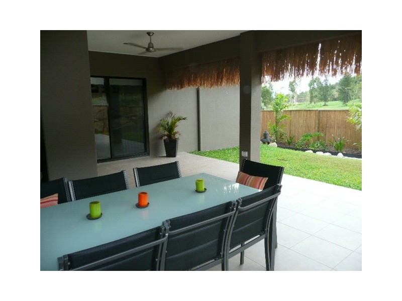 3 Rossman Road, Smithfield QLD 4878