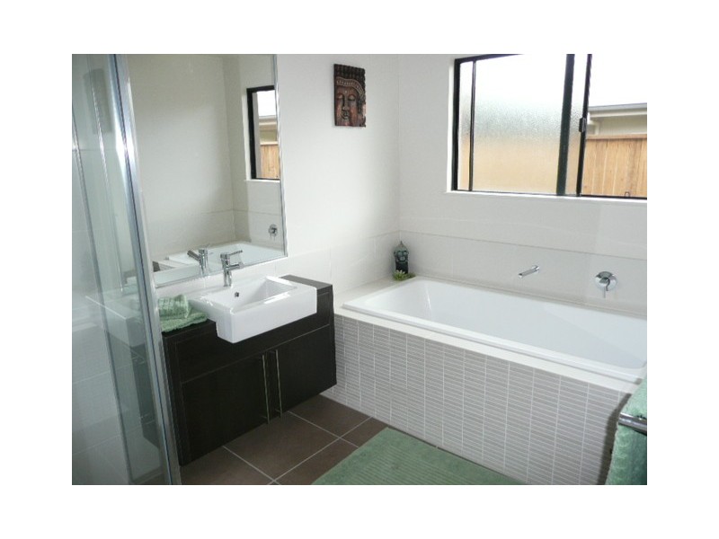 3 Rossman Road, Smithfield QLD 4878