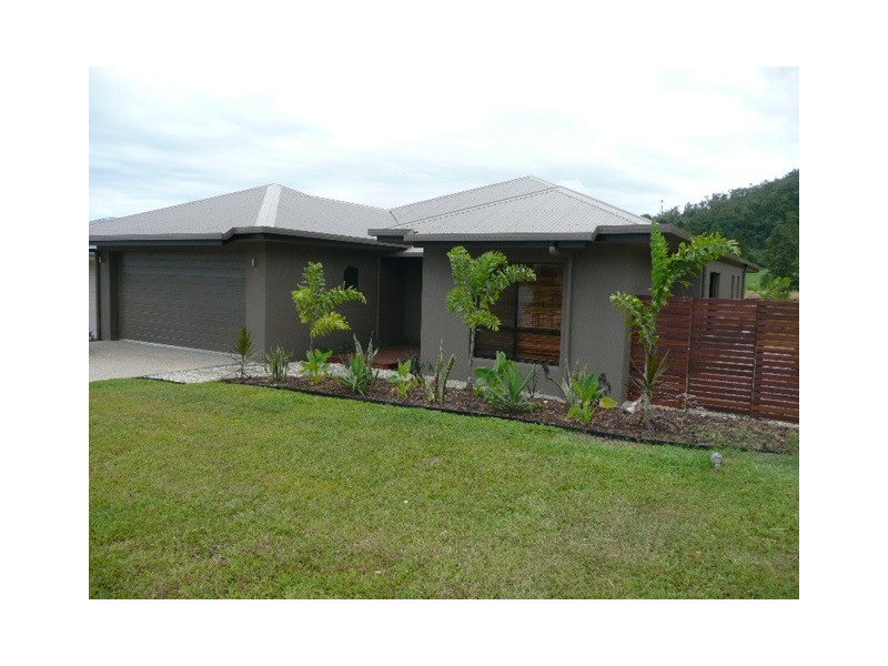 3 Rossman Road, Smithfield QLD 4878