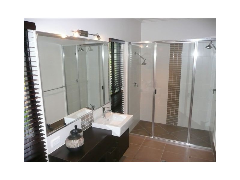 3 Rossman Road, Smithfield QLD 4878