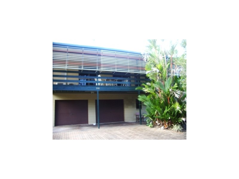 28 – 30  Macilwraith Street, Manoora QLD 4870