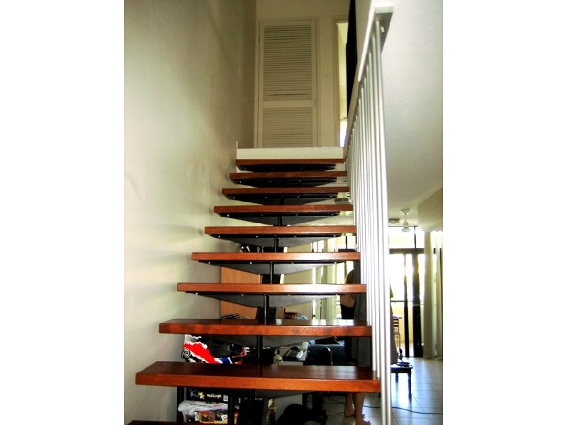 APT.14 / 243  MCLEOD STREET, Cairns North QLD 4870