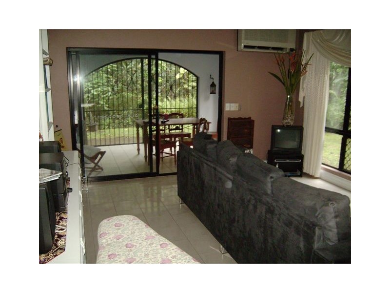 APT. 4 / 353 Severin Street – “Balmoral”, Parramatta Park QLD 4870