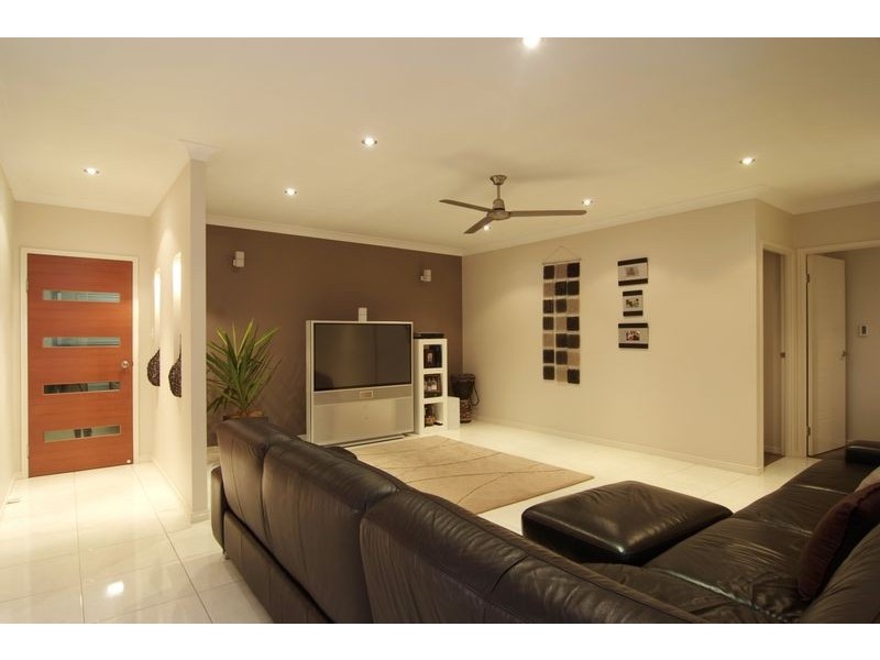 48  Platypus Close. CAIRNS HIGHLANDS., Cairns QLD 4870