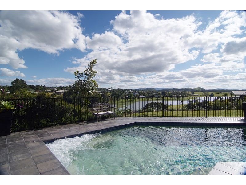 48  Platypus Close. CAIRNS HIGHLANDS., Cairns QLD 4870