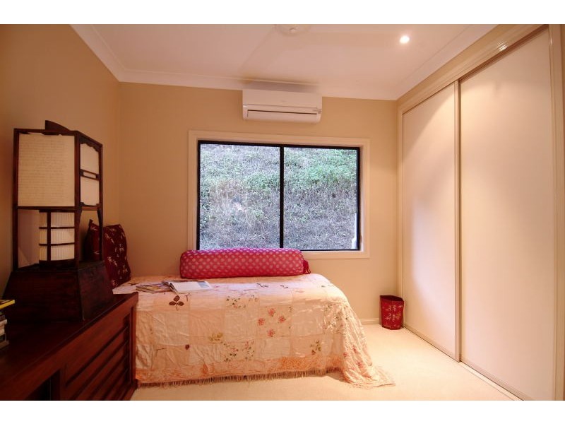 5  Queenley Close, Edge Hill QLD 4870