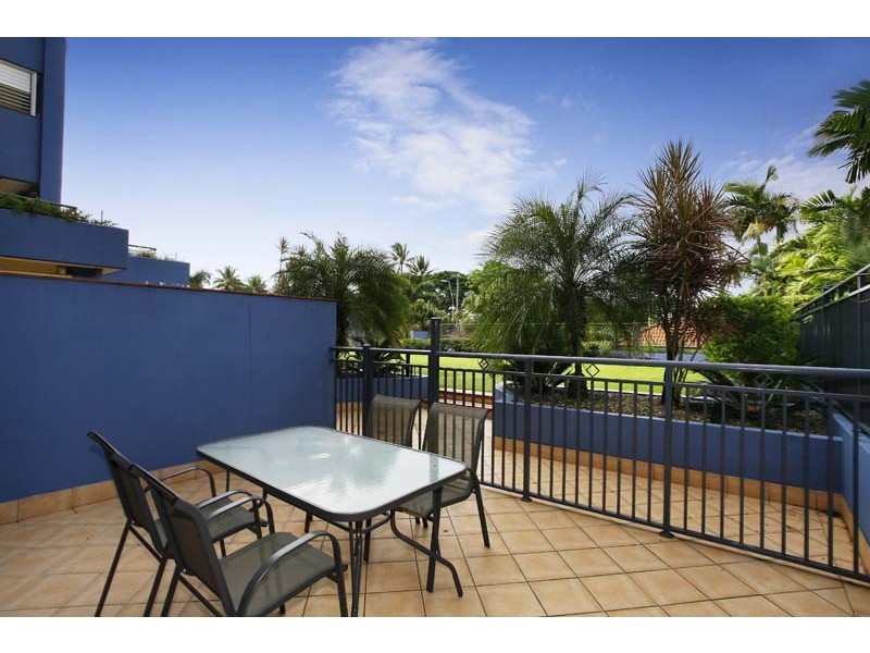 Level 1 APT. 2 /Level 1 APT. 2 / NORTH COVE The Esplanade, Cairns QLD 4870