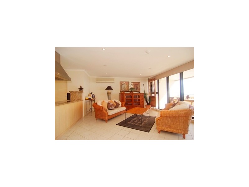 APT. 81 /  107 Esplanade, Cairns QLD 4870