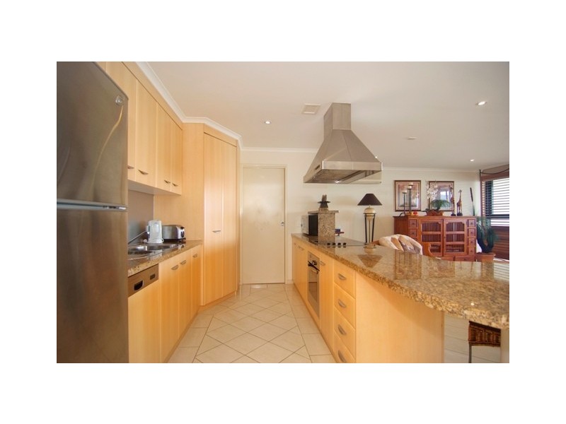 APT. 81 /  107 Esplanade, Cairns QLD 4870