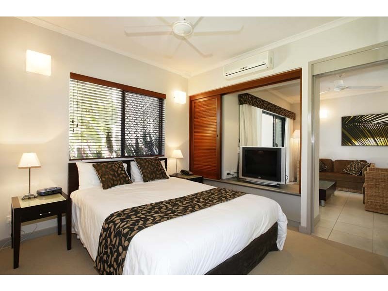 6/28  TRINITY BEACH ROAD, Trinity Beach QLD 4879