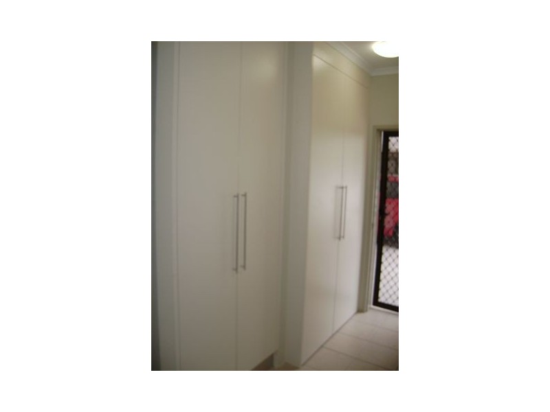 1/21 Balaclava Road, Cairns QLD 4870