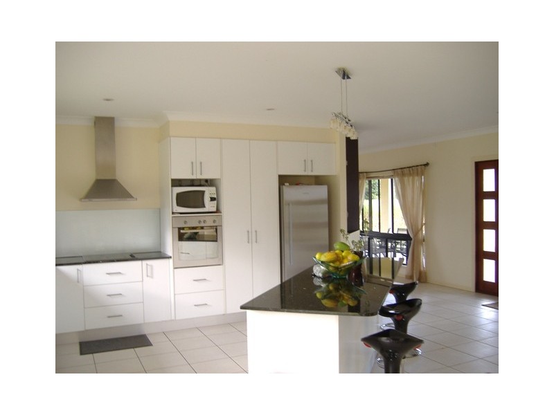 17  McNabb Road, Aloomba QLD 4871