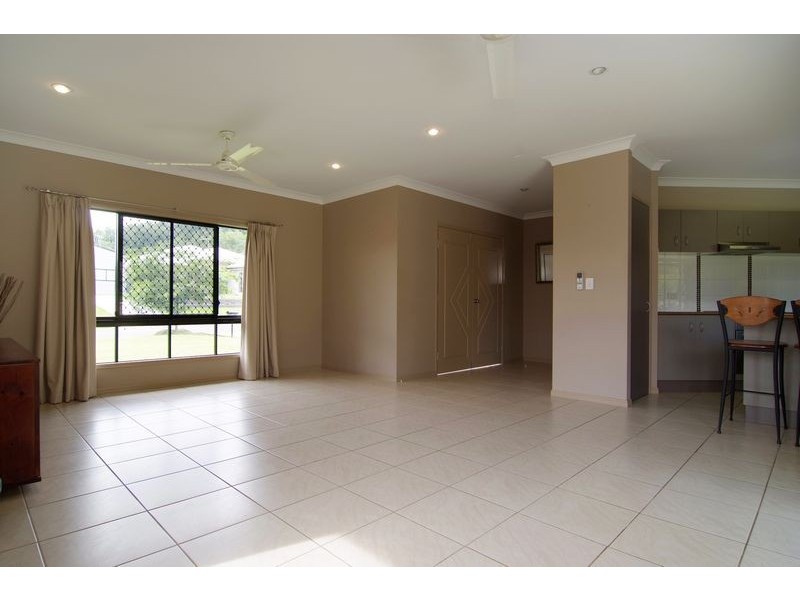 12 Tin Sang Close, Edmonton QLD 4869