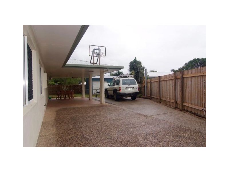14  Adventure Close, Bentley Park QLD 4869