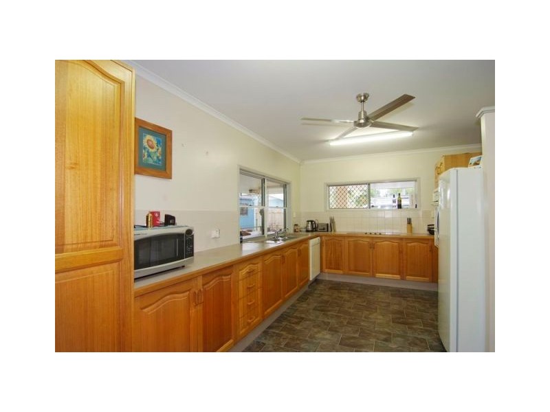 14  Adventure Close, Bentley Park QLD 4869