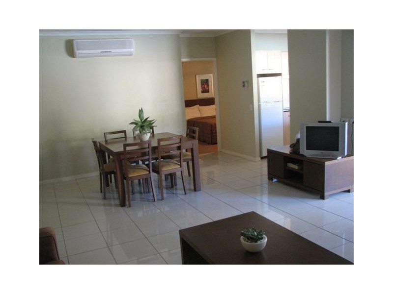 APT. 815/49-63  Williams Esplanade, Mantra Amphora, Palm Cove QLD 4879