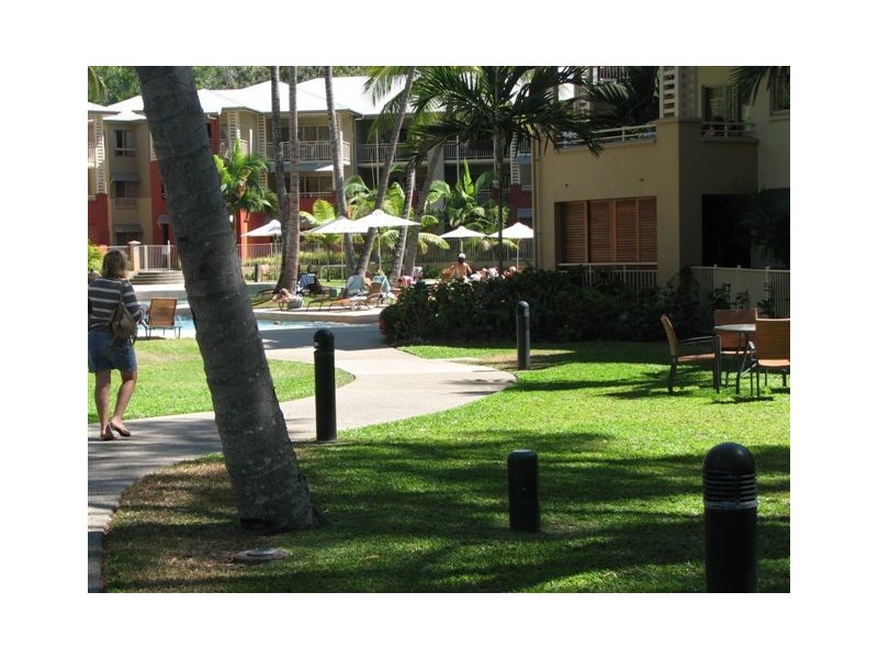 APT. 815/49-63  Williams Esplanade, Mantra Amphora, Palm Cove QLD 4879