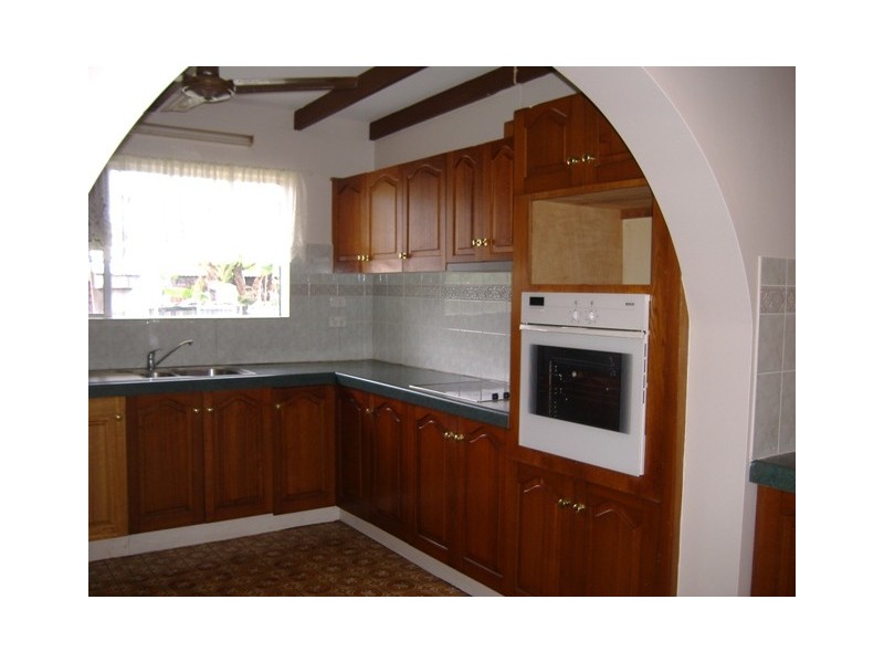 43  Cairns Road, Gordonvale QLD 4865