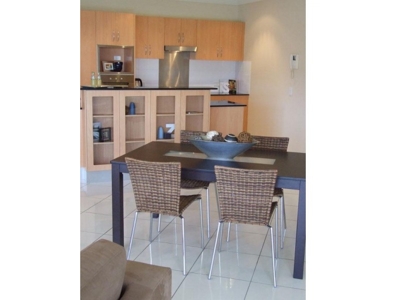 Level 5 APT 501./ 25 Wharf Street, Cairns QLD 4870