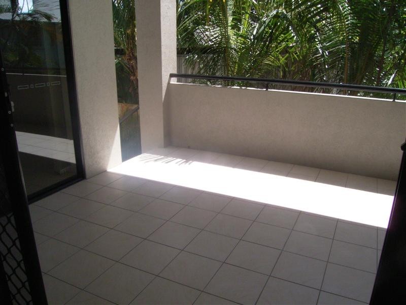 APT. 18 / 423-427 Draper Street, Cairns QLD 4870