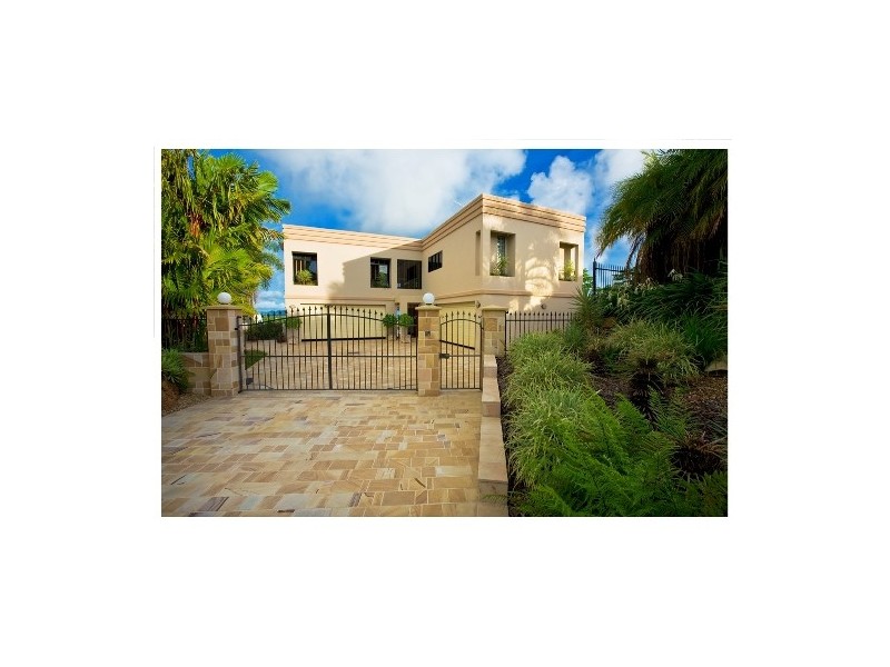 11 Cleveland Terrace, Townsville QLD 4810