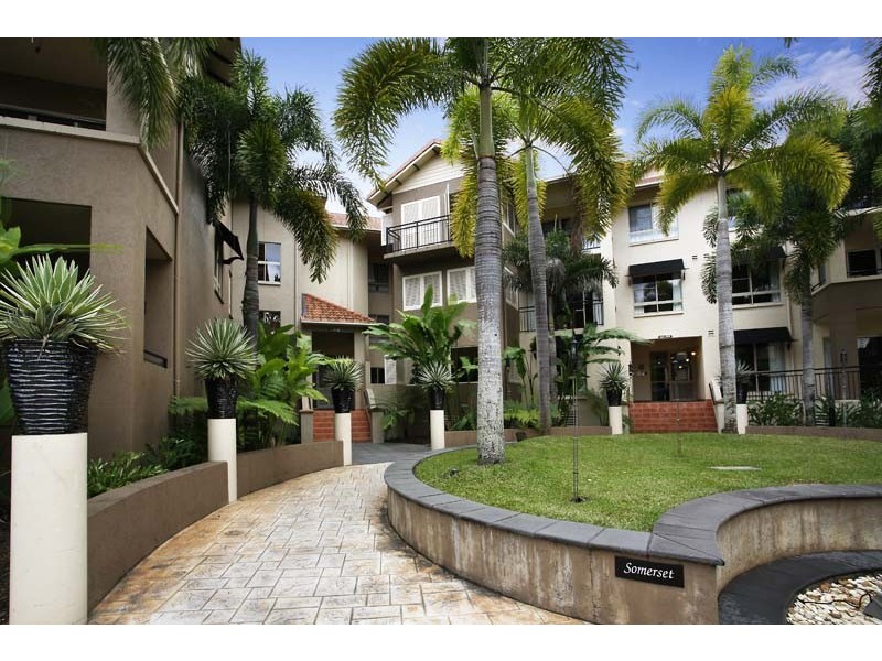 APT. 1747 / 2  Greenslopes Street, Cairns North QLD 4870