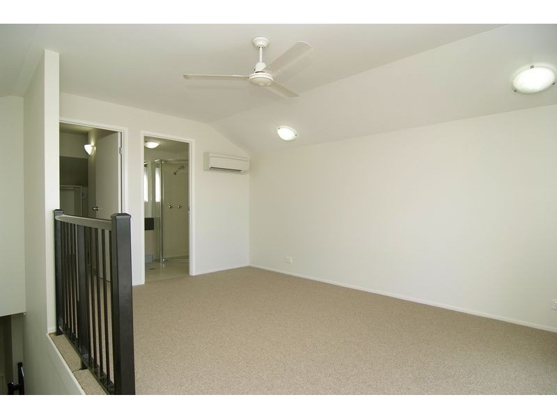 APT. 27 / TERRACES ON MARTYN, Cairns City QLD 4870