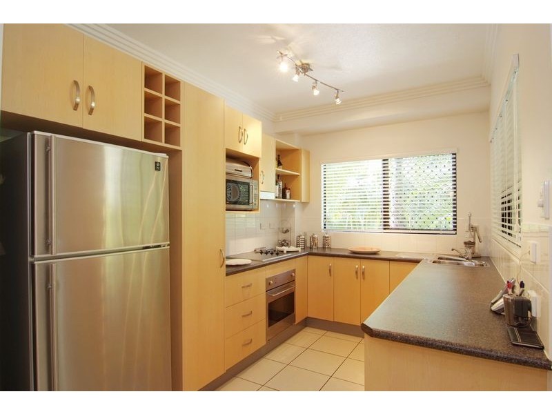 APT. 2/19   Upward Street, Villa Sanur, Parramatta Park QLD 4870