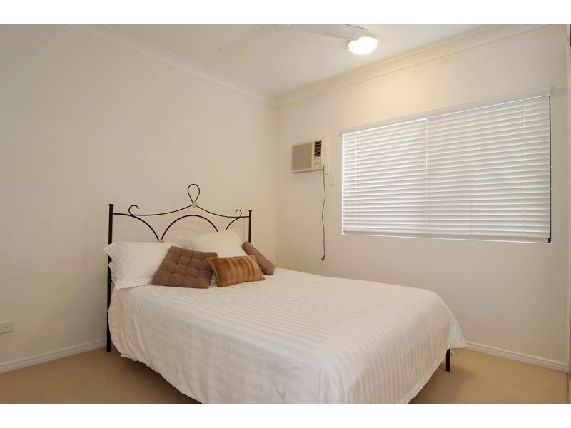 APT. 2/19   Upward Street, Villa Sanur, Parramatta Park QLD 4870