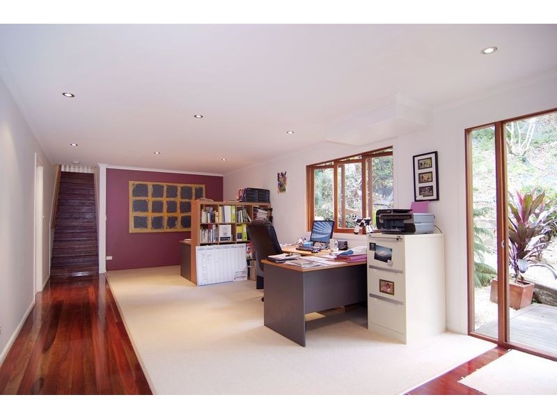 23 BAROSSA CLOSE, Whitfield QLD 4870