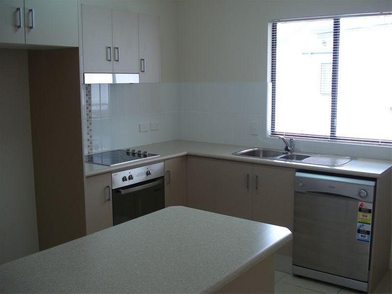 APT. 21/ 382 Severin Street, Parramatta Park QLD 4870