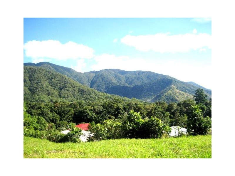 10  LUM JIM STREET,, Cairns QLD 4870