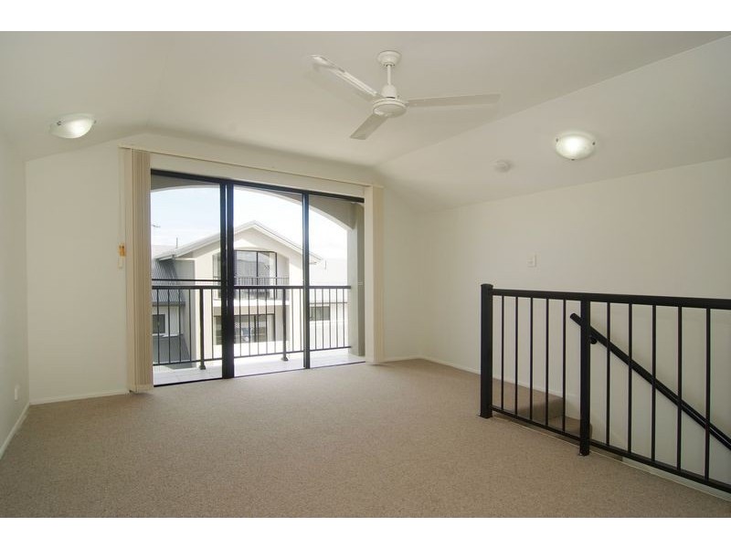 APT. 27 / TERRACES ON MARTYN, Parramatta Park QLD 4870