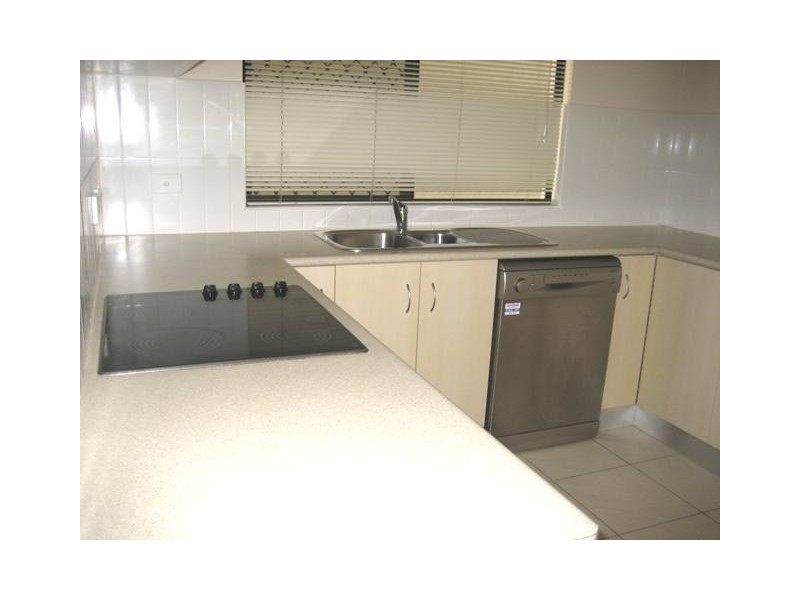 APT. 5 / BREEZES BY 423 – 427 Draper Street, PARRAMATTA PARK, Cairns QLD 4870