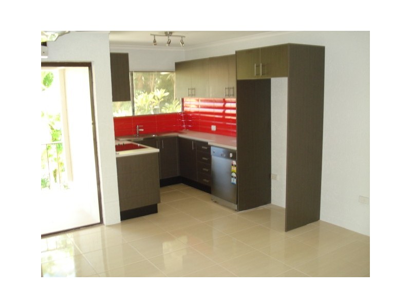 APT. 32/50  Woodward Street, Edge Hill QLD 4870