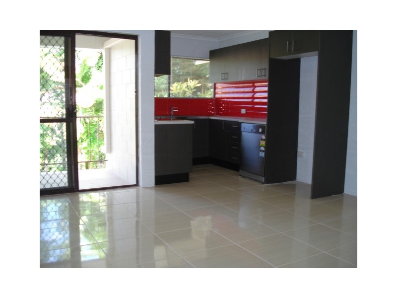 APT. 32/50  Woodward Street, Edge Hill QLD 4870