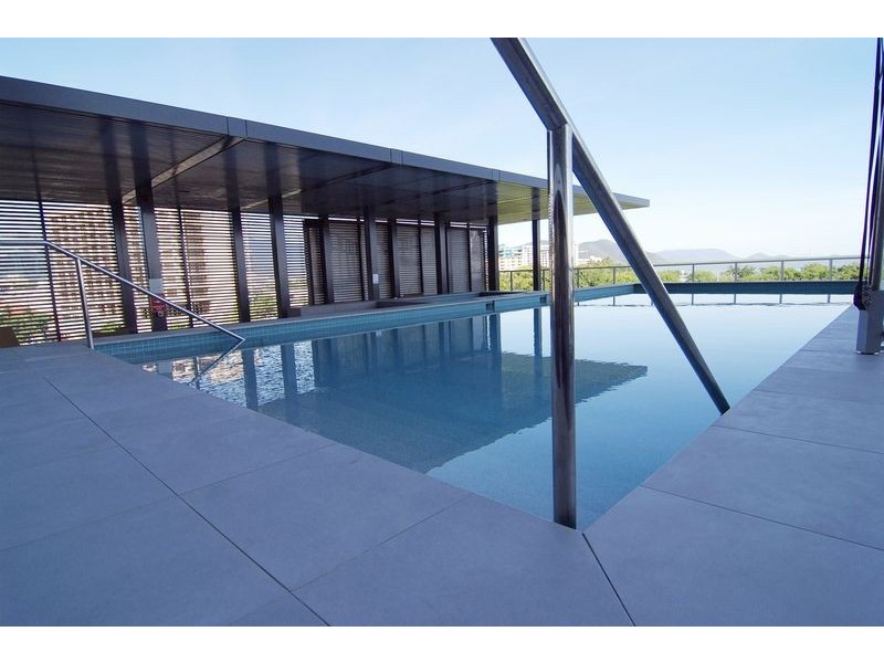 Level 10 APT. 63 / Marlin Parade, HARBOUR LIGHTS, Cairns QLD 4870