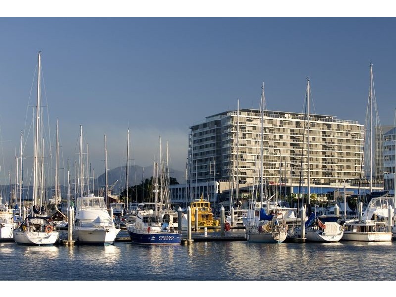 Level 10 APT. 63 / Marlin Parade, HARBOUR LIGHTS, Cairns QLD 4870