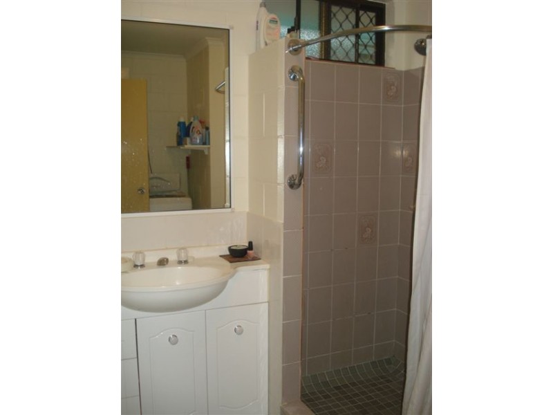 APT. 23 / 108-110  Mayers Street,  Raintree Gardens, Manunda QLD 4870