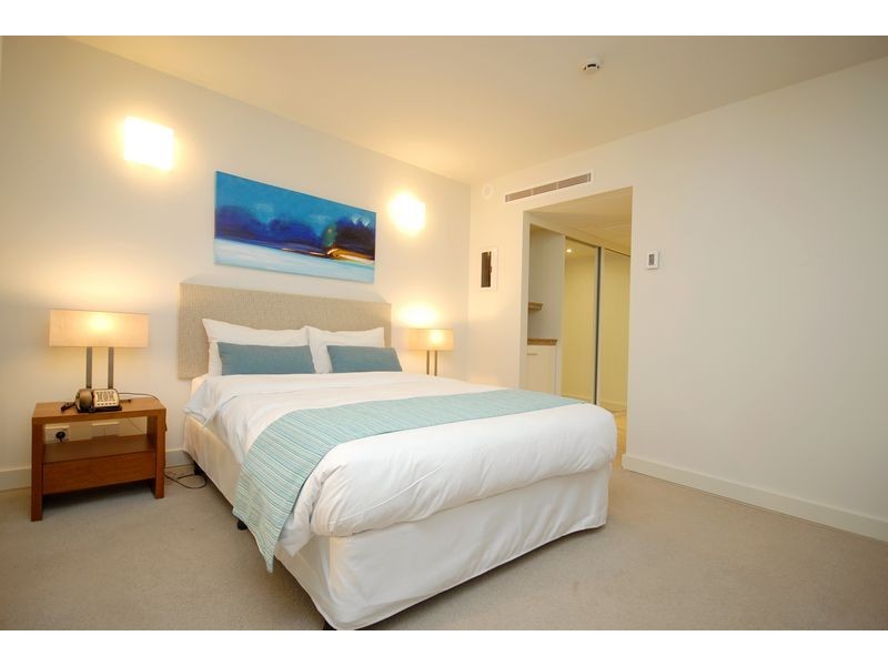 4207 WILLIAMS ESPLANADE, Palm Cove QLD 4879