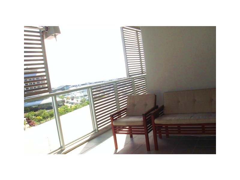 Level 6 APT 33 /   Marlin Parade, Cairns QLD 4870