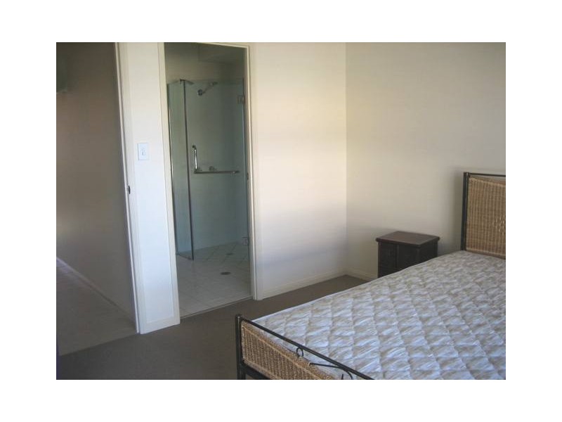 Apt. 332 / 644-654 Bruce Highway, Woree QLD 4868